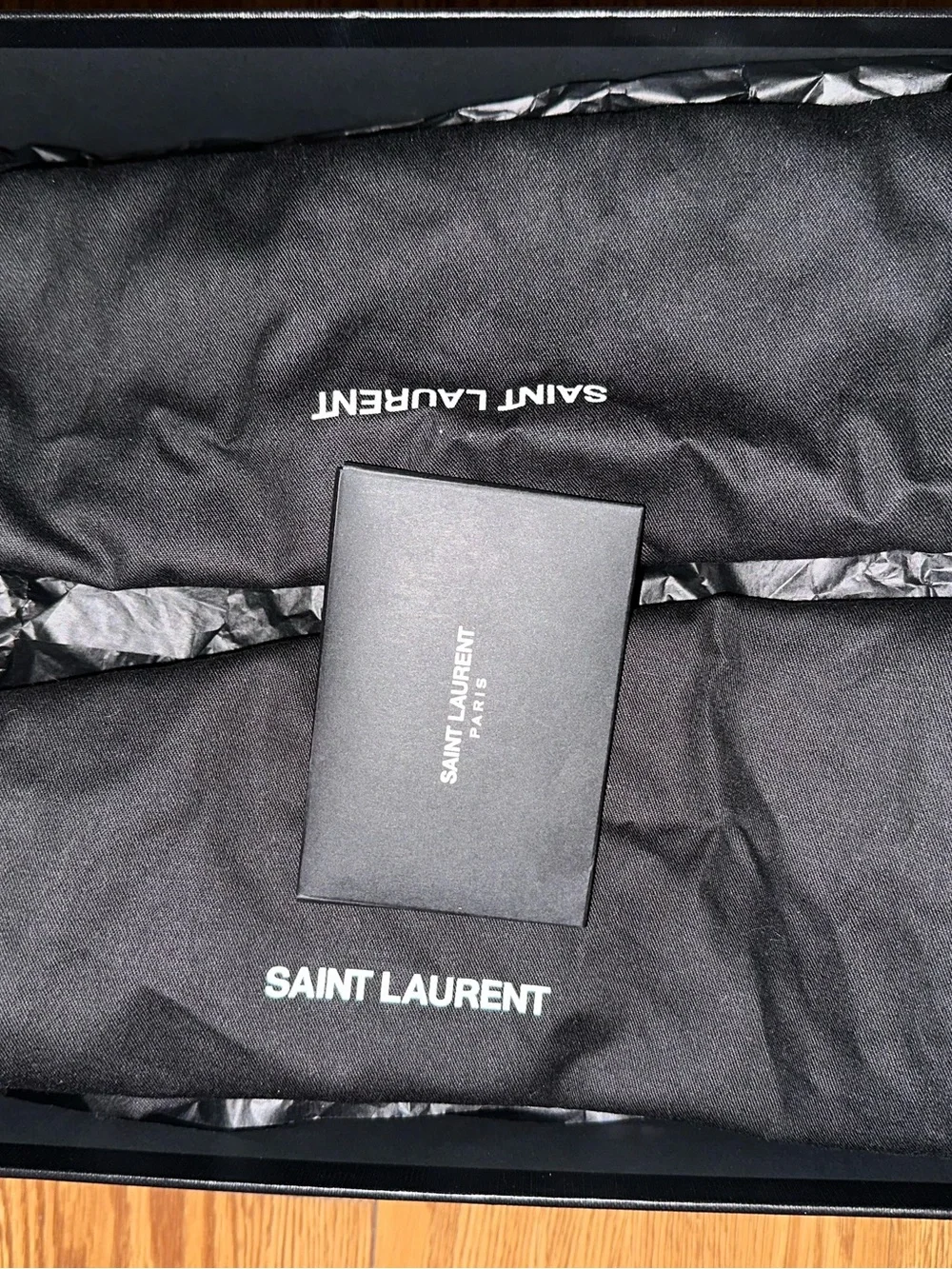 Saint Laurent Black Patent  Heels - 38 - Picture 5 of 6